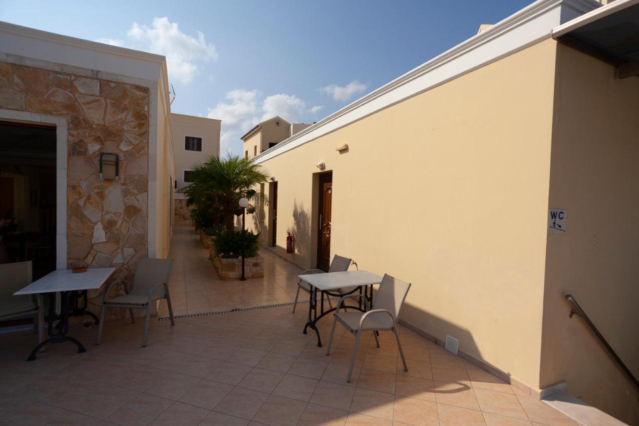 Sandy Suites Kalamaki Екстериор снимка